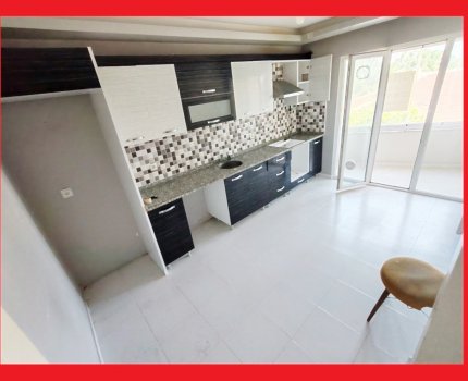 ÇORLU OTOGARINA YAKIN 140m² 3+1 ASANSÖRLÜ İSKANLI FERAH DAİRE