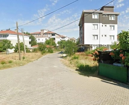 MURATLI’DA TREN İSTASYONUNA 300M | 4 KAT İMARLI SATILIK 291m2 ARSA! 