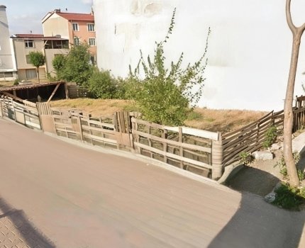 AVCILAR FİRUZKÖY'DE 3 CEPHELİ KÖŞEBAŞI 195M² İMARLI ARSA – KAÇIRILMAYACAK FIRSAT!